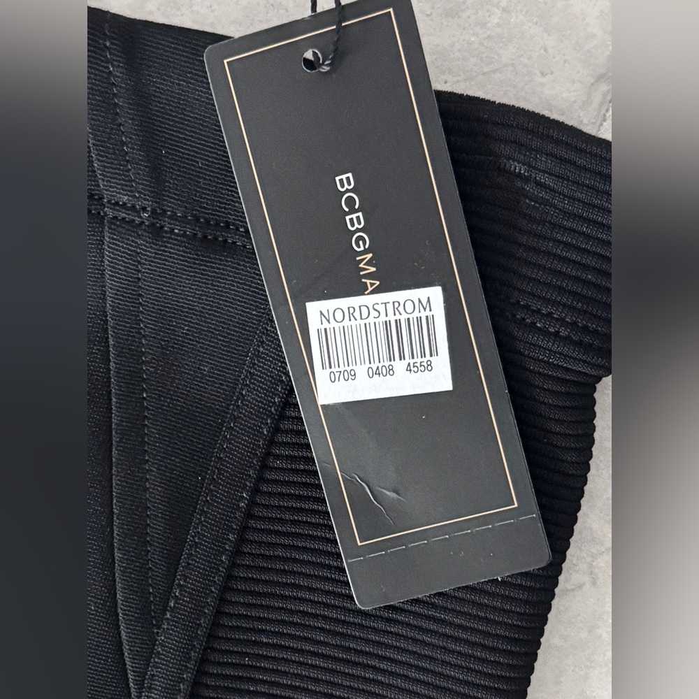 *NWT* - BCBG MaxAzria Black Pencil Skirt (Small) - Picture 5 of 9